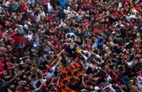 La policía brasileña investiga un tiroteo contra un campamento de seguidores de Lula Da Silva