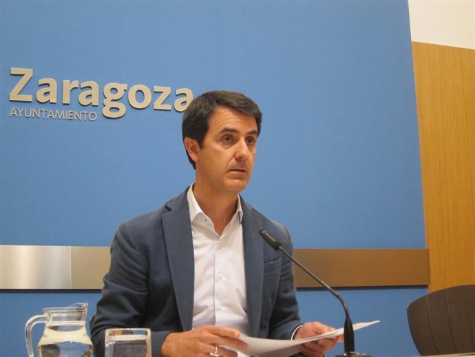 Portavoz adjunto del grupo del PP en el Ayuntamiento de Zaragoza, Pedro Navarro.