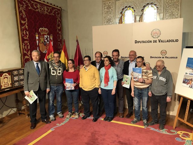 Carnero recibe a representantes de Asprona, 30-4-18