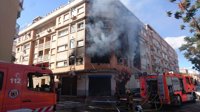 Un juzgado investiga por malos tratos psíquicos al huido tras incendiar el piso de su expareja en Albal (Valencia)