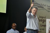 Santos asegura que el proceso de paz en Colombia "no ha fracasado" aunque reconoce "retrasos" en su implantación