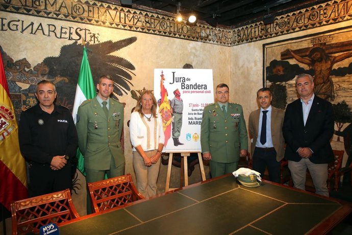 Angelez Muñoz alcaldesa de marbella con armada legión 