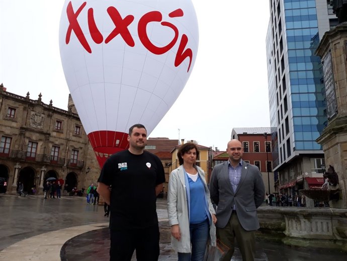 PRESENTACIÓN GLOBO AEROSTÁTICO PATROCINADO POR EL AYUNTAMIENTO DE GIJÓN