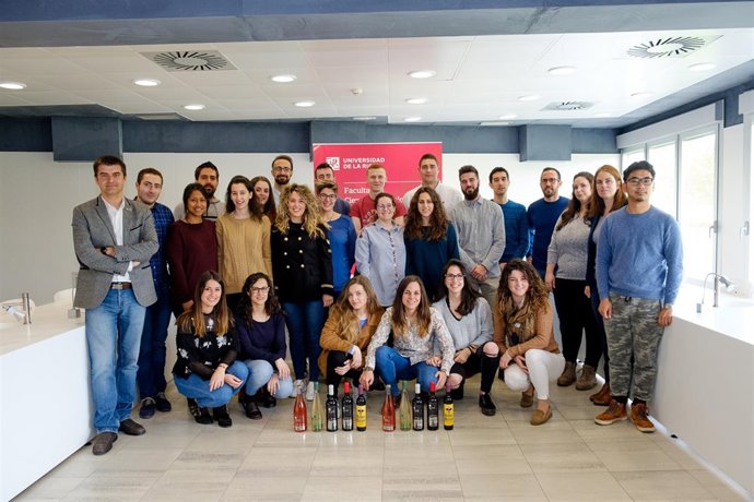 Presentación vinos de la UR