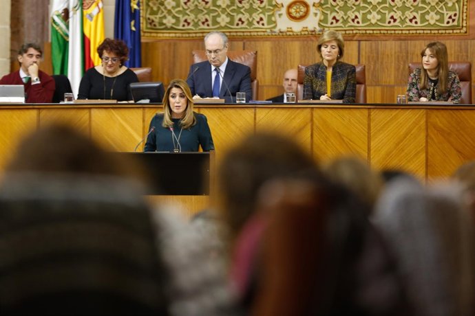 Susana Díaz, en el Pleno del Parlamento