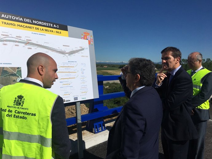 Enric Millo visita el desdoblament de l'N-II entre Sils i Maçanet de la Selva 