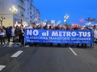 Revilla muestra su "total apoyo" a la Plataforma contra el Metro-TUS