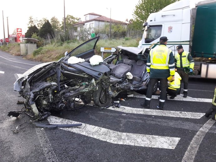 Accidente con un fallecido en Padrón (A Coruña)