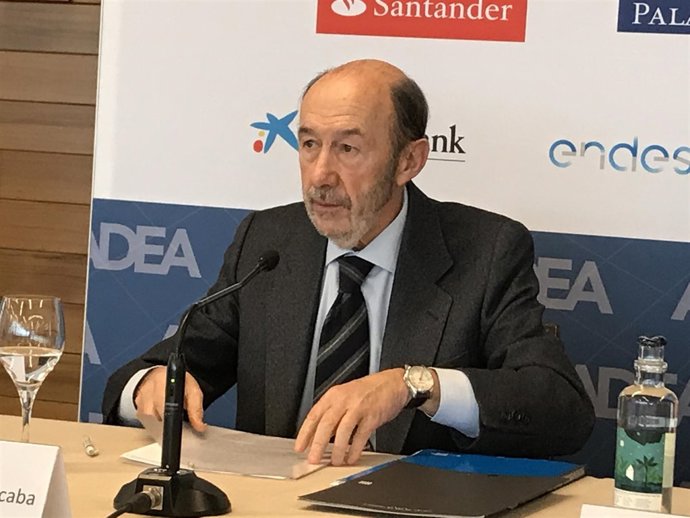 El exministro Alfredo Pérez Rubalcaba. 
