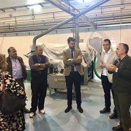 Visita a empresas agrícolas de Tiena e Íllora 