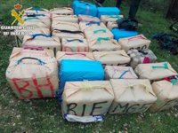 Intervenidos más de 1.300 kilos de hachís en la Cala Botija en Algeciras (Cádiz)