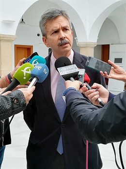 José Luis Navarro en las declaraciones de este jueves a los medios