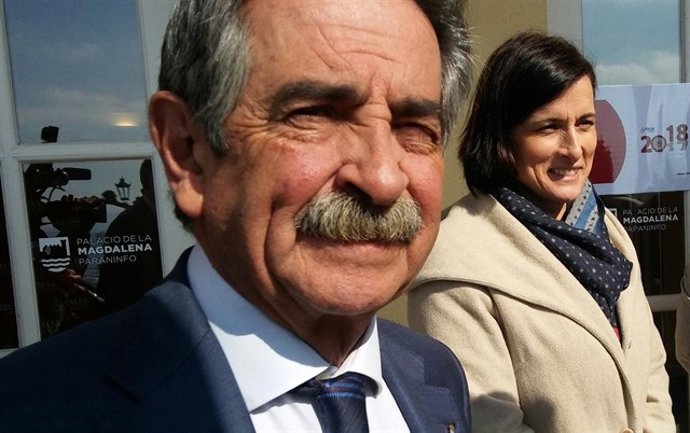 Revilla e Igual en un acto en La Magdalena (Archivo)