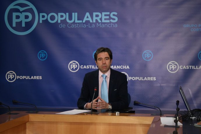 El portavoz adjunto del PP en las Cortes, Lorenzo Robisco