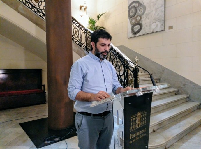 Josep Ferrà, Parlament 