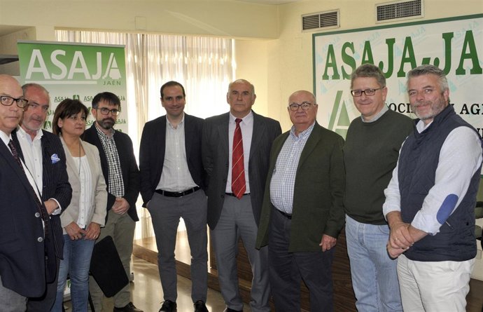 Presentación del grupo operativo coordinado por Asaja