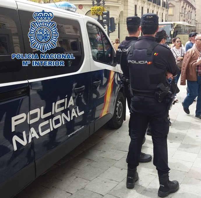Patrulla de la Policía Nacional, en Puerta Real