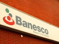 La Fiscalía venezolana ordena la detención de 11 altos ejecutivos de Banesco