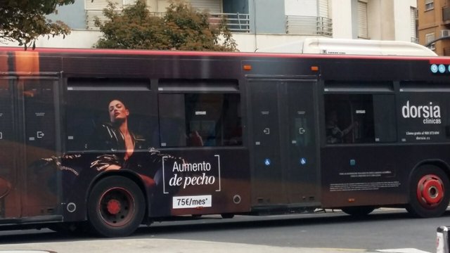 Campaña retirada de los autobuses