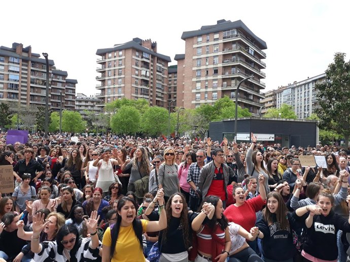 Concentración contra la sentencia de 'La Manada' frente al Palacio de Justicia