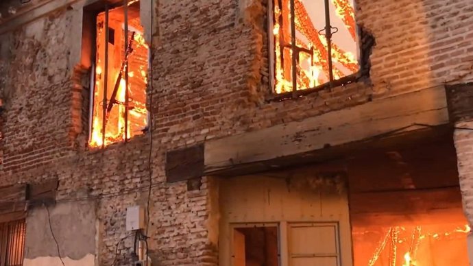 Incendio declarado en el Palacio de Osuna de Aranjuez