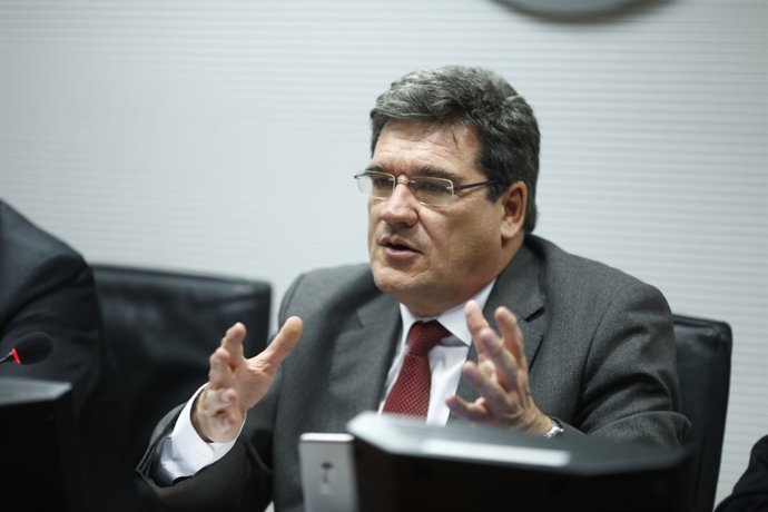 El president de l'AIReF, José Luis Escrivá, presenta un estudi