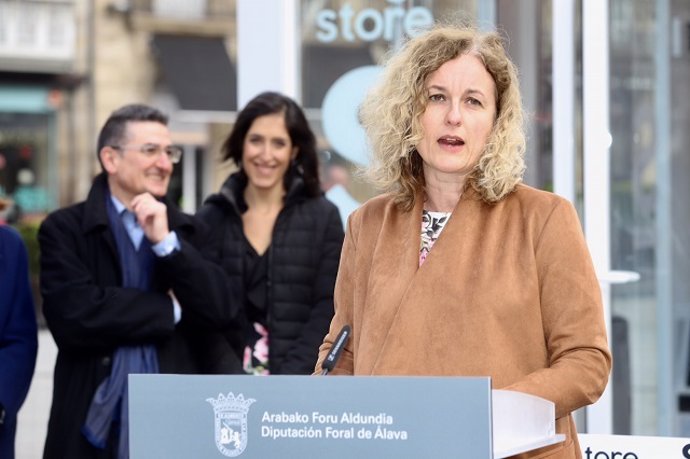 La diputada de comercio de alava, Cristina Gonzalez