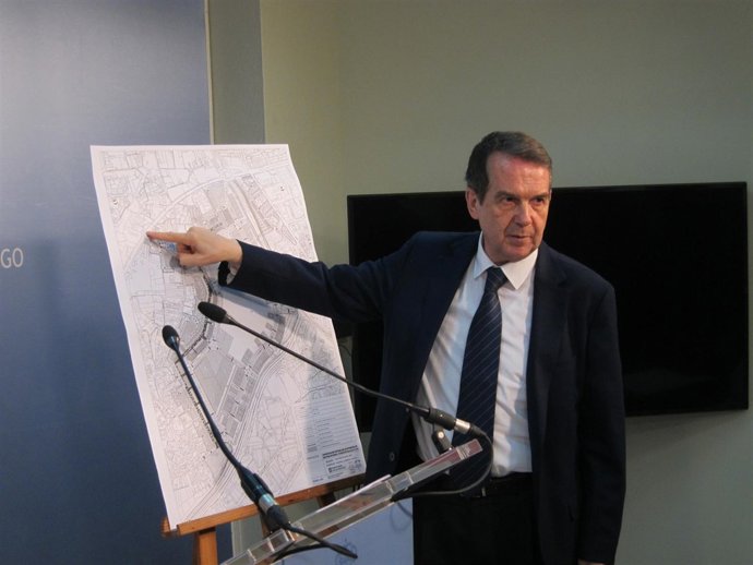 Caballero exige soterrar la VG-20 y un IES en Navia                      