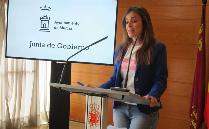  La Edil Rebeca Pérez               