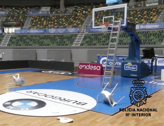 Desperfectos ocasionados en el Coliseum de Burgos.