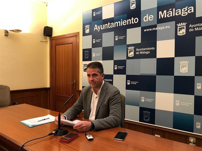 Carlos Conde en rueda de prensa 