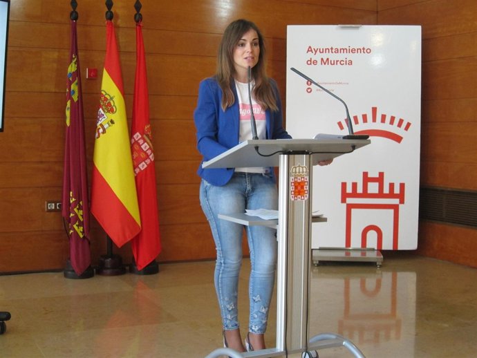 La concejal Rebeca Pérez                               