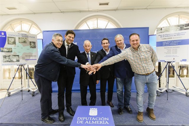 La Diputación lanza un plan de inversión en polígonos industriales del mármol.