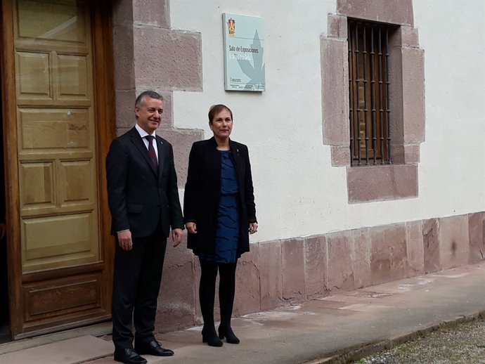 Iñigo Urkullu y Uxue Barkos, en Bertiz, en declaración sobre fin de ETA.