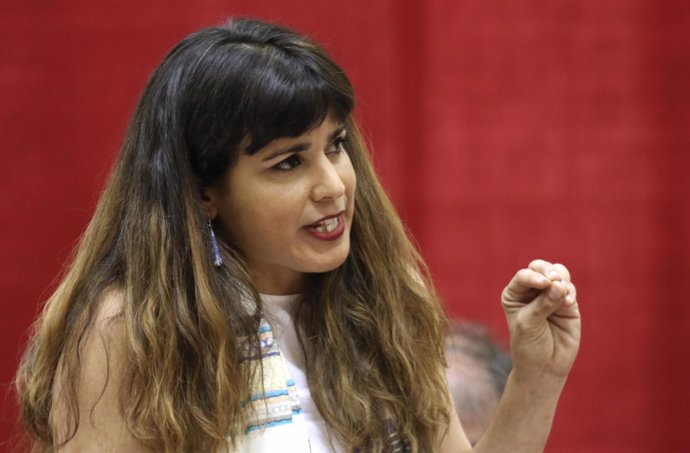 Teresa Rodríguez en el Parlamento de Andalucía