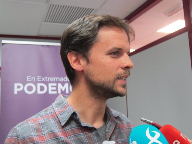 El secretario general de Podemos Extremadura, Álvaro Jaén                    