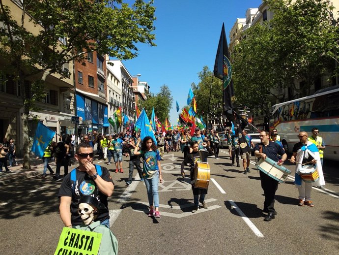 Policías y guadia civiles se manifiestan en Madrid por la equiparación salarial