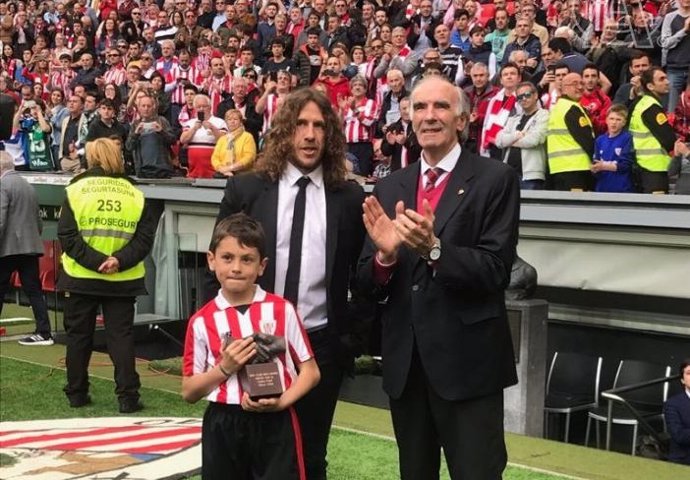 Carles Puyol José Ángel Iribar Athletic premio 'One Club Man