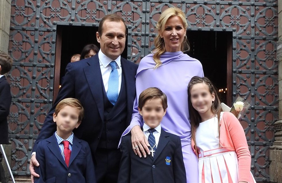 ALEJANDRA Prat Familia