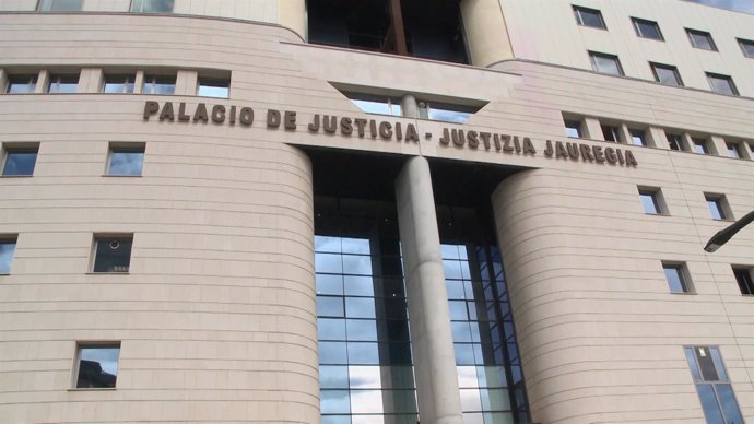Imágenes de los juzgados de Pamplona