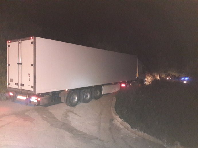 Camión atrapado en Alzira