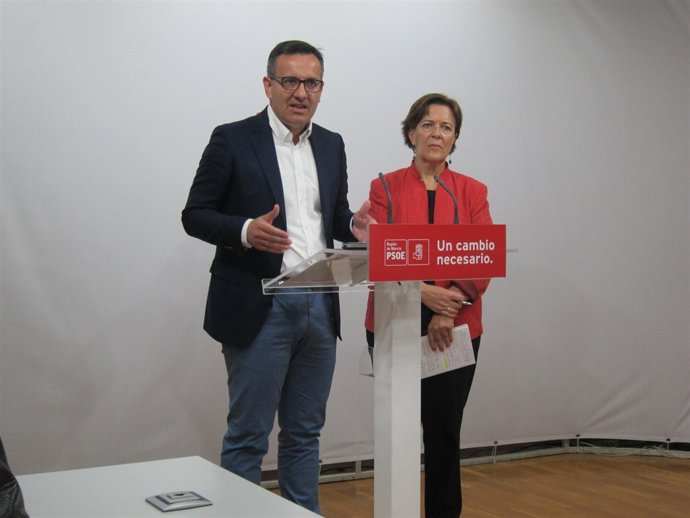 Diego Conesa y la eurodiputada Inés Ayala                               