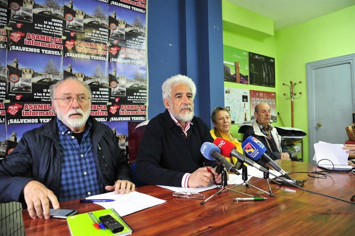 Teruel Existe afirma que la manifestación fue masiva e "histórica".