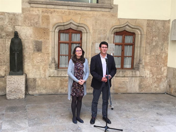 Mónica Oltra y Jorge Rodríguez en rueda de prensa