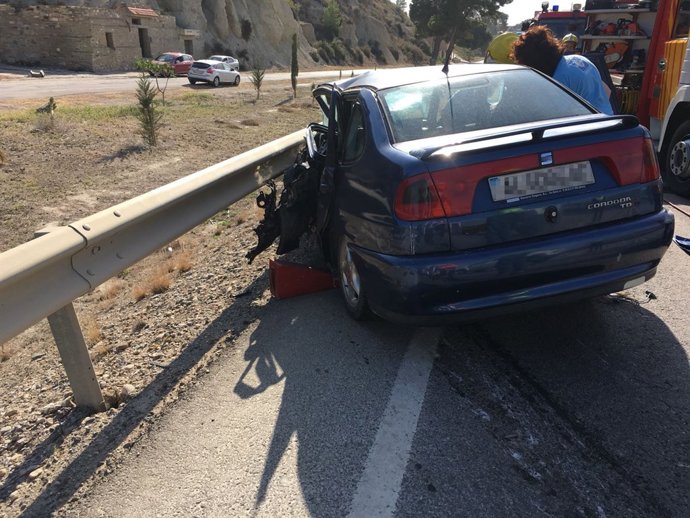 Vehículo implicado en el accidente con un autobús que dejó 26 heridos