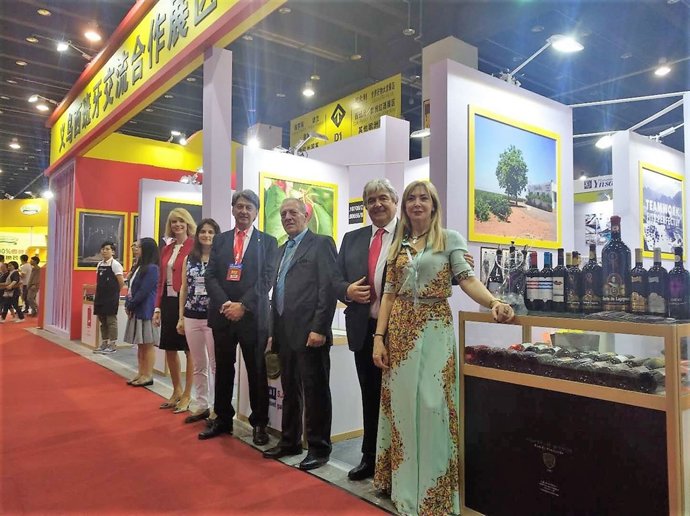 Una delegación de empresas aragonesas participa en la Feria de Yiwu (China) 