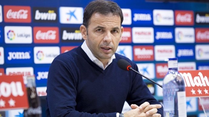 El entrenador del Villarreal CF, Javier Calleja