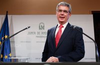 Junta denuncia las "campañas" de PP-A, Podemos e IULV-CA para "desprestigiar" la sanidad pública