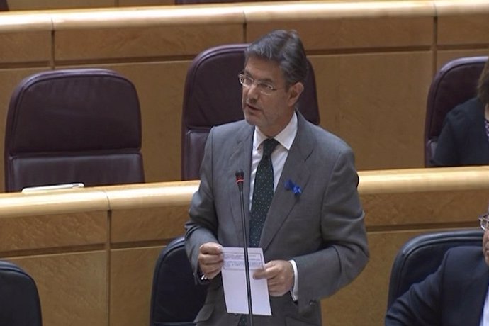 El ministro de justicia, Rafael Catalá, en el Senado