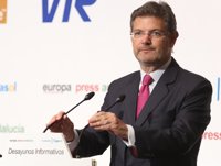 Catalá recuerda que el Supremo define los tipos sexuales como “laberínticos” y propone reformar el Código Penal